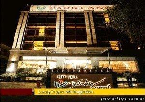 Hotel Parkland Chirag Enclave New Delhi Exterior photo