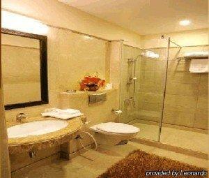 Hotel Parkland Chirag Enclave New Delhi Exterior photo