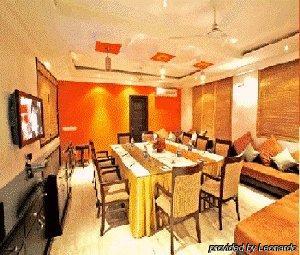 Hotel Parkland Chirag Enclave New Delhi Exterior photo