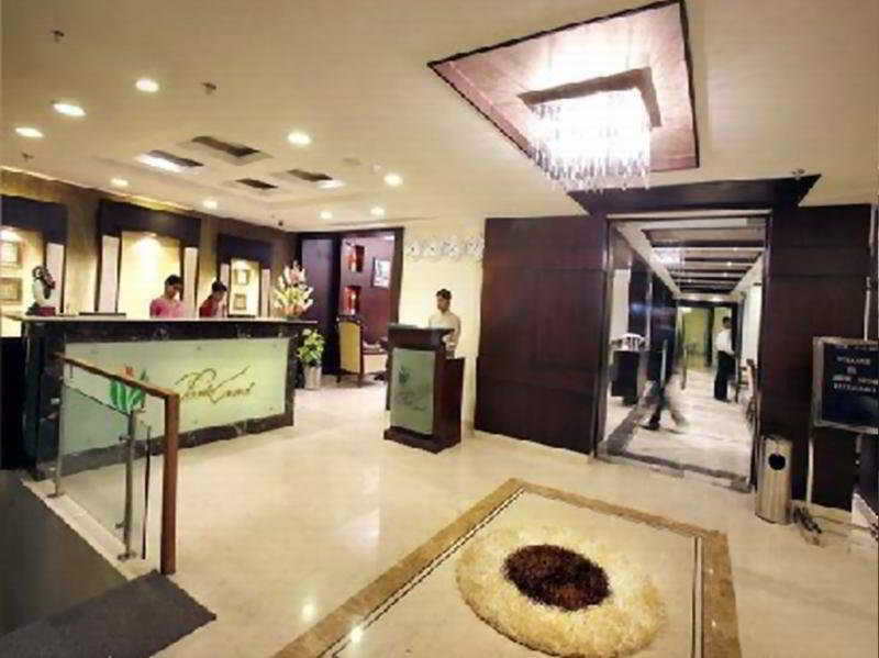 Hotel Parkland Chirag Enclave New Delhi Exterior photo