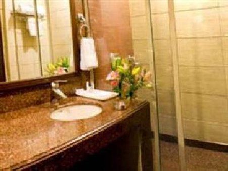 Hotel Parkland Chirag Enclave New Delhi Interior photo